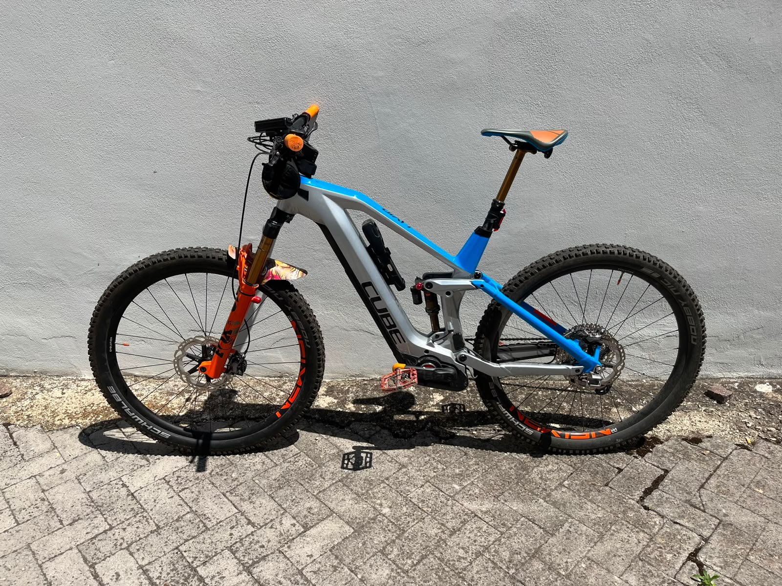 E-bike full suspension (Cube)
