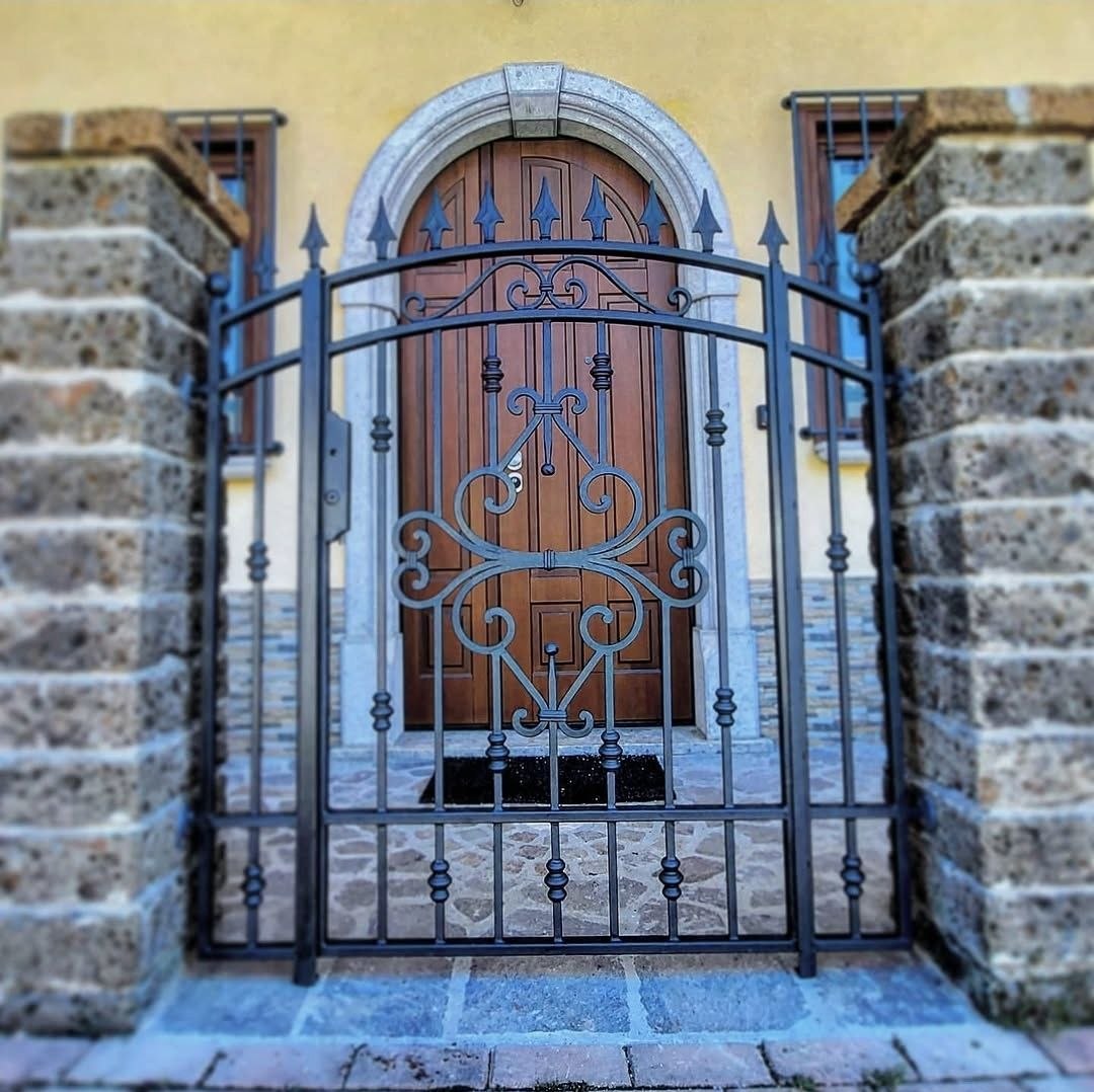 Strutture in ferro personalizzate